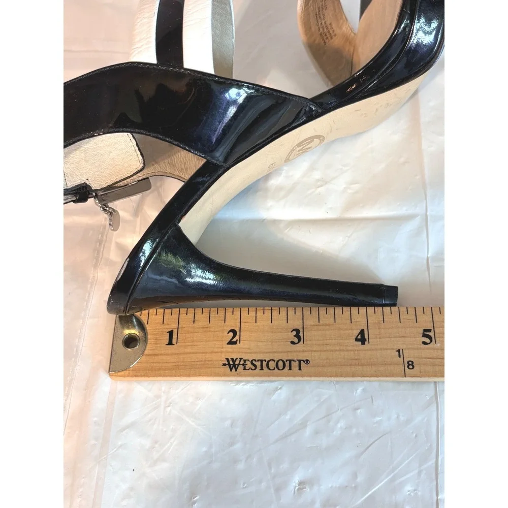 Michael Kors Black White Strappy Heels Sandals 6.5M Patent Leather Ankle‎ Strap